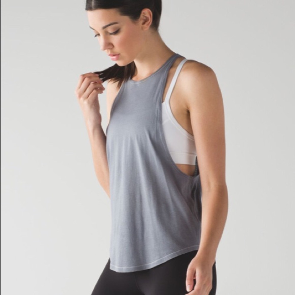 Lululemon Sweat Date muscle tank Sz 6 Grey
